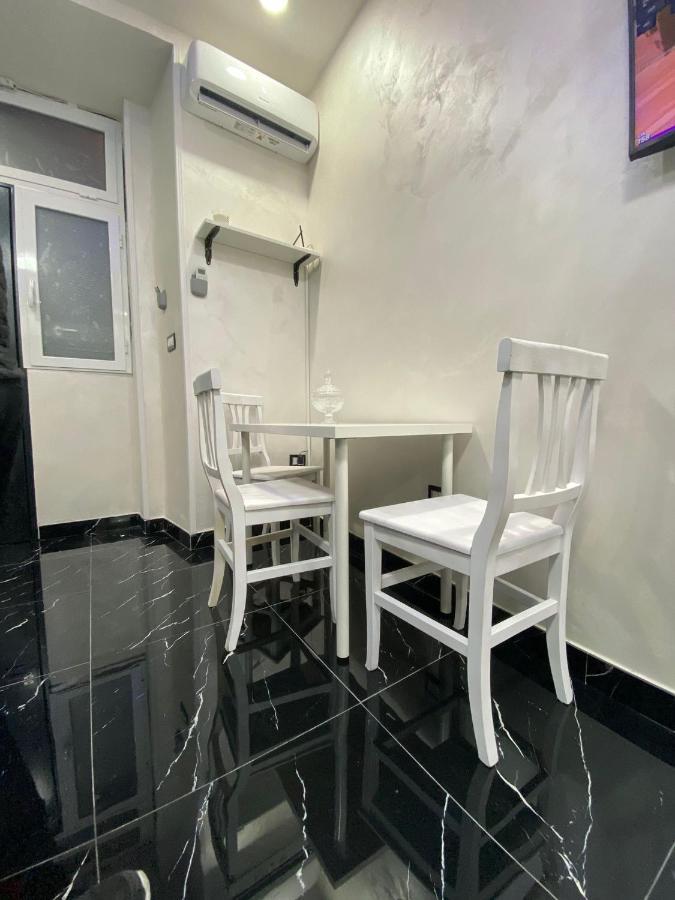 Ester 3 Apartment